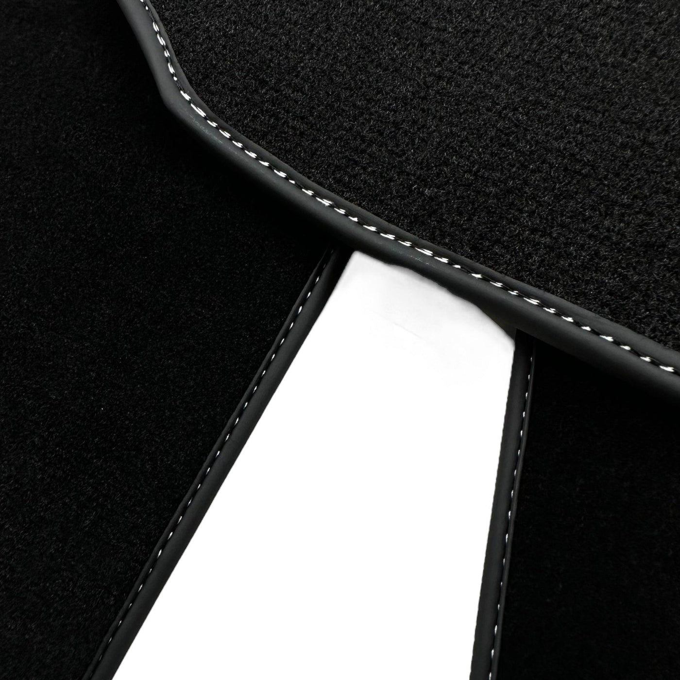 Black Floor Mats for Kia Soul (2015-2019) EV - AutoWin