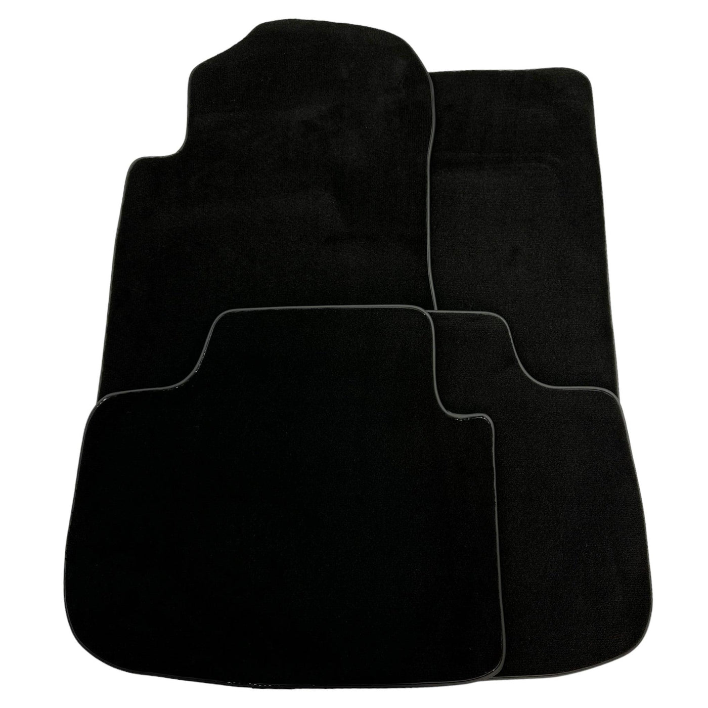 Black Floor Mats For Kia Sportage (1994-2002) - AutoWin