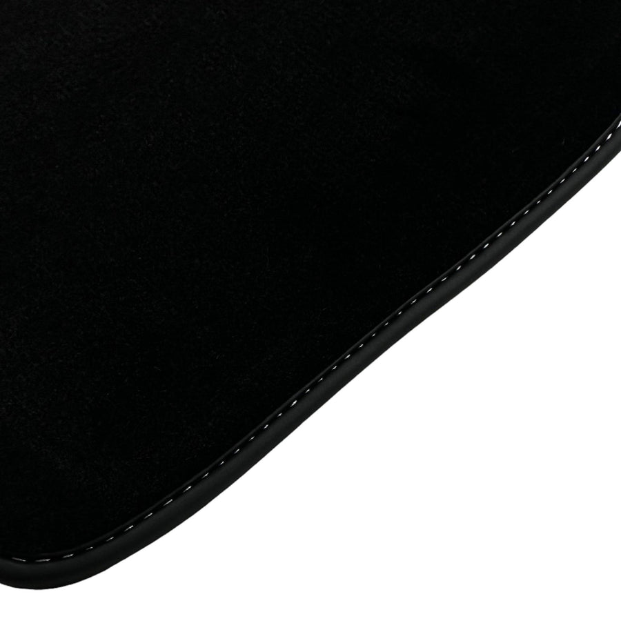 Black Floor Mats for Kia Sportage (2016-2018) - AutoWin
