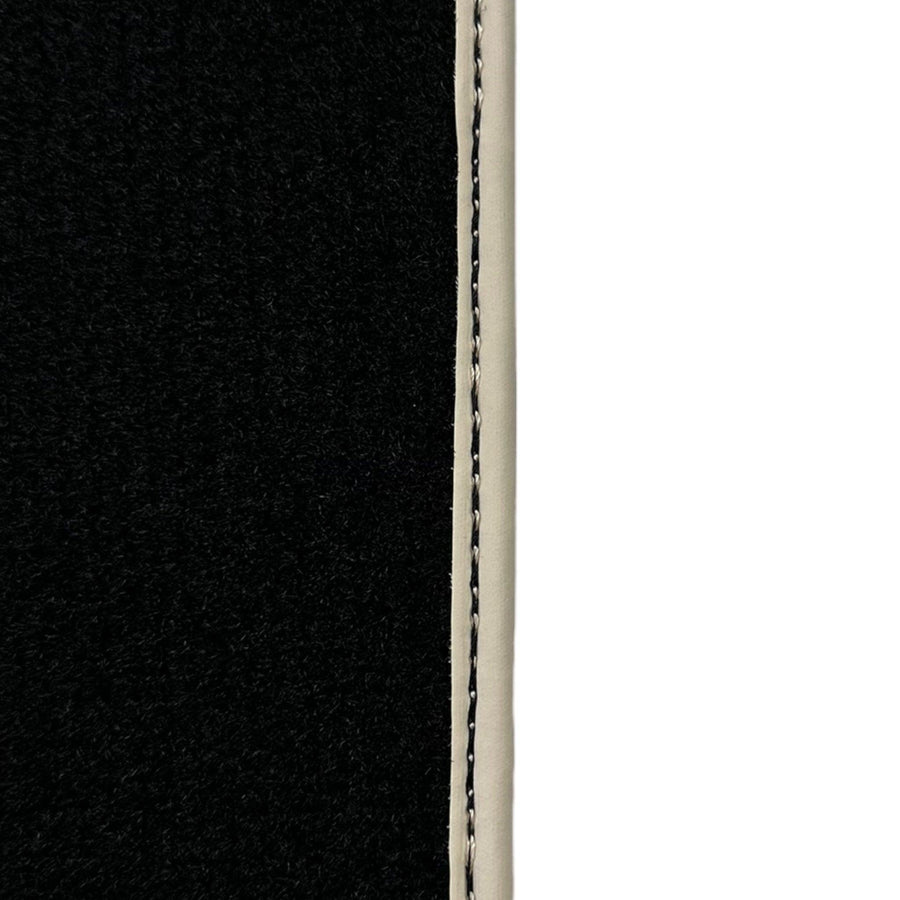 Black Floor Mats for Kia Sportage (2021-2024) Plug-in Hybrid - AutoWin