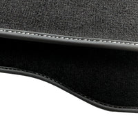 Black Floor Mats For Mitsubishi Pajero 1999-2005 - AutoWin