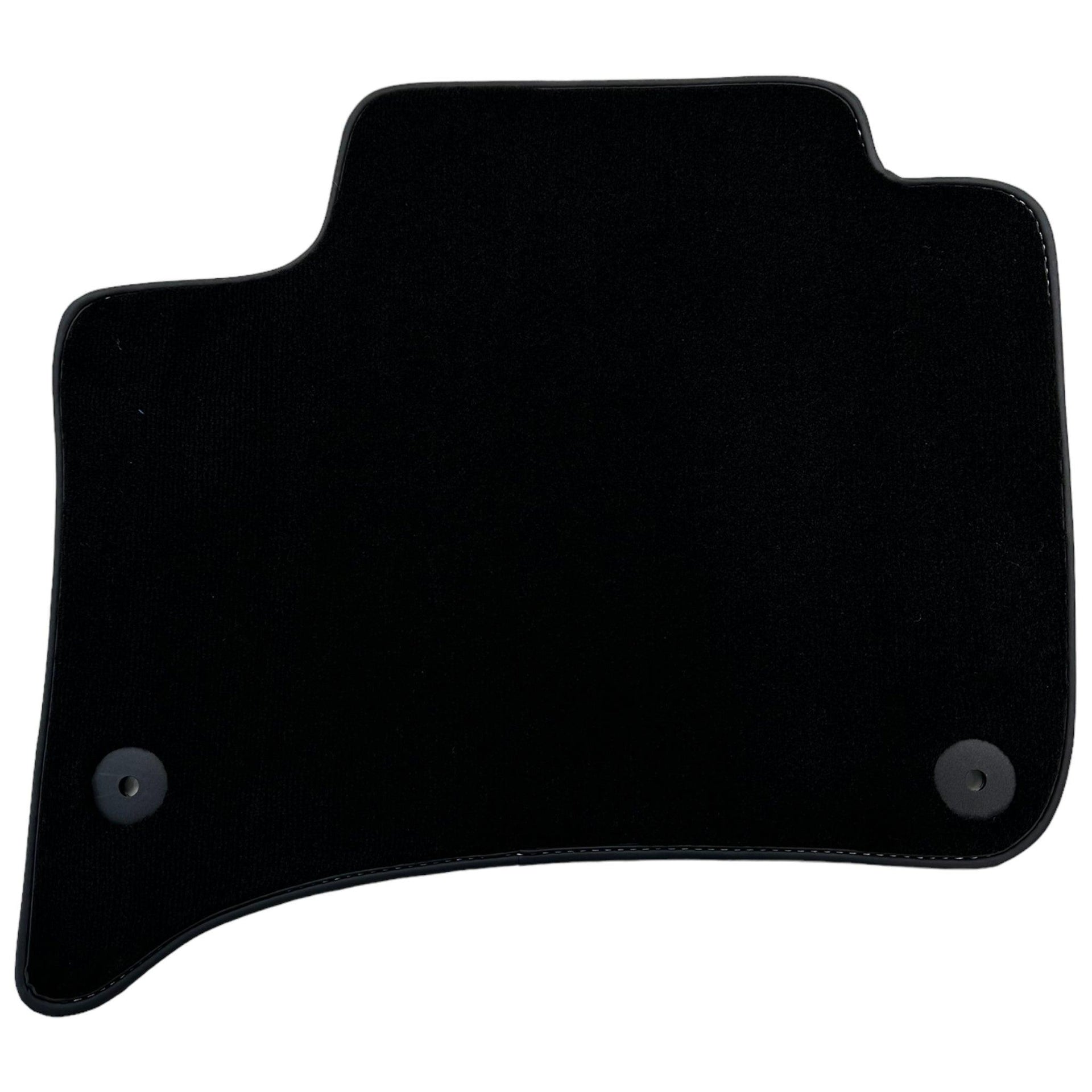 Black Floor Mats for Porsche Cayenne (2010-2018) - AutoWin