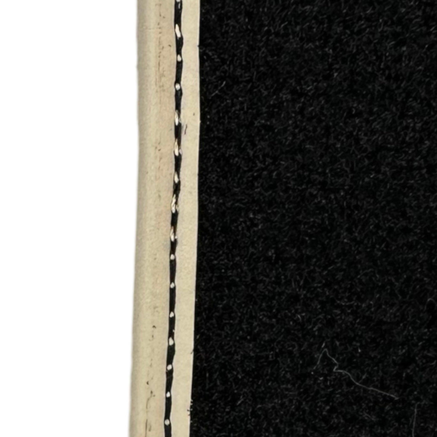 Black Floor Mats for Porsche Cayenne (2018-2023) | Beige Trim - AutoWin