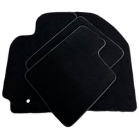 Black Floor Mats For Toyota RAV4 (2000-2003) - AutoWin