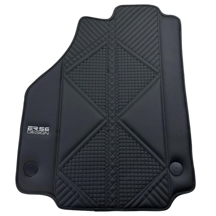 Schwarze Leder Autofußmatten für Ferrari 458 Italia (2009-2015) ER56 Design - AutoWin