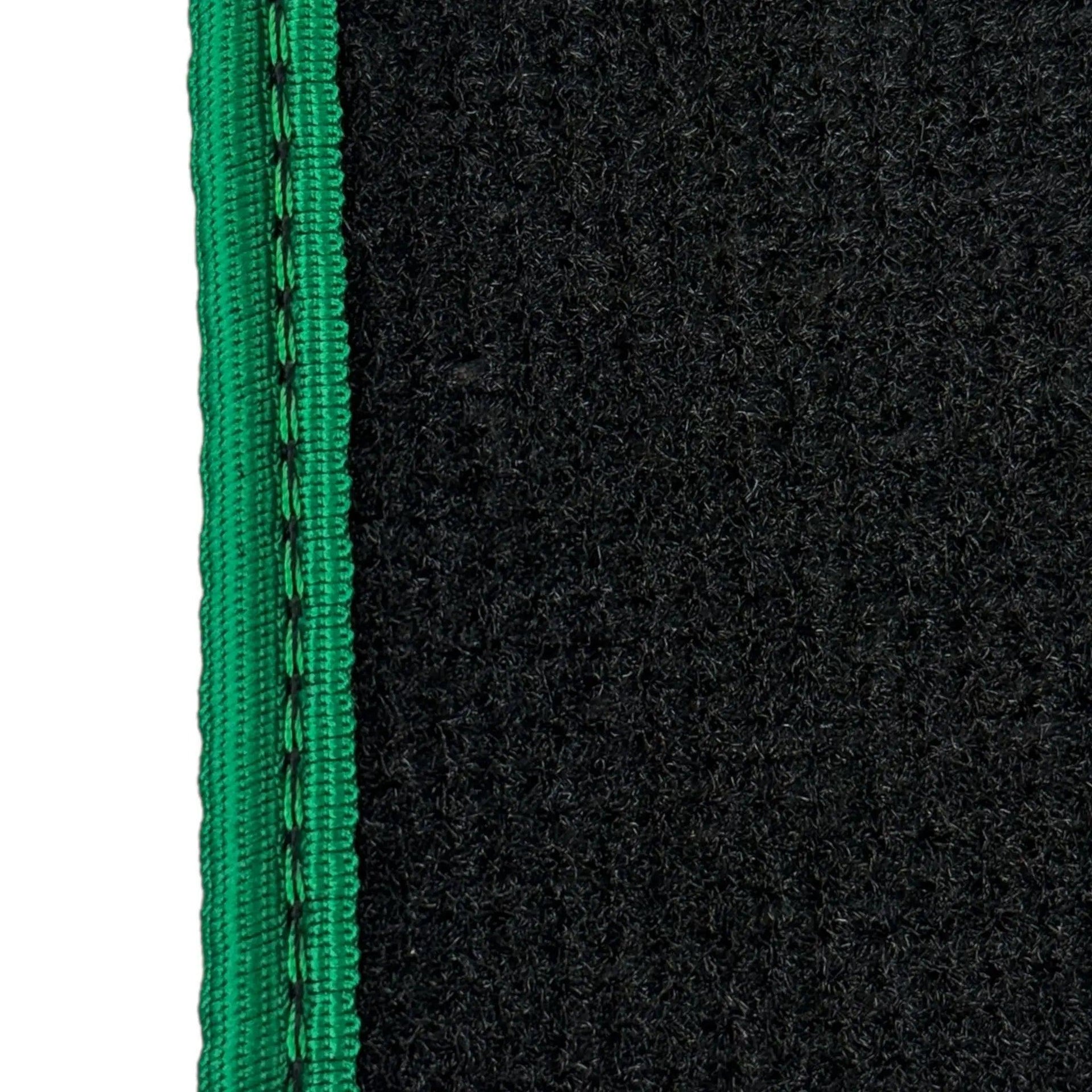 Black Mats For BMW 1 Series F70 | Green Trim - AutoWin