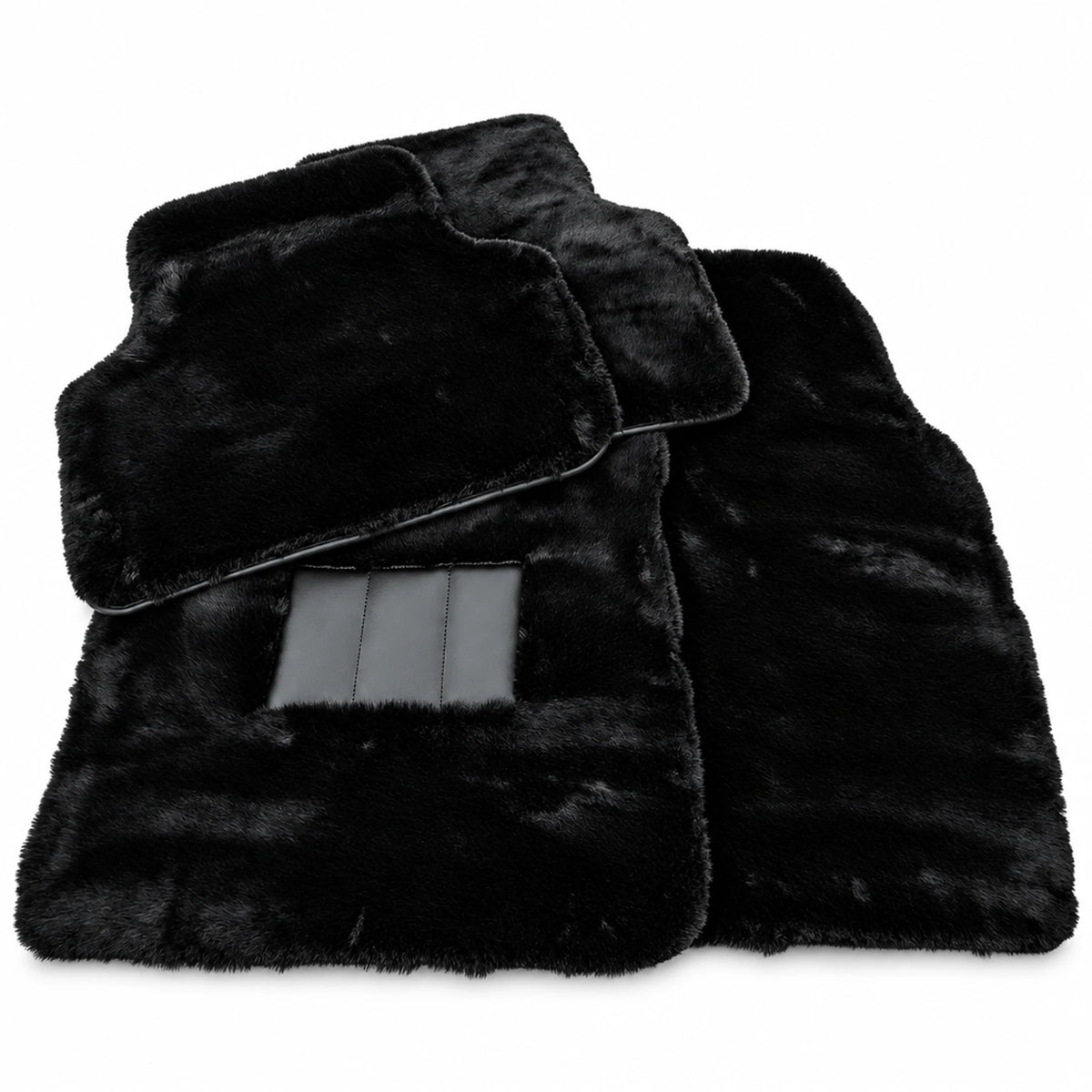 Black Sheepskin Floor Mats for Lamborghini Urus (2018-2027) | ER56 Design - AutoWin