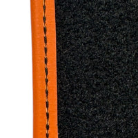 Alfombrillas de piel de oveja negras para Rolls-Royce Phantom VIII (2017-2024) con ribete de cuero naranja - AutoWin