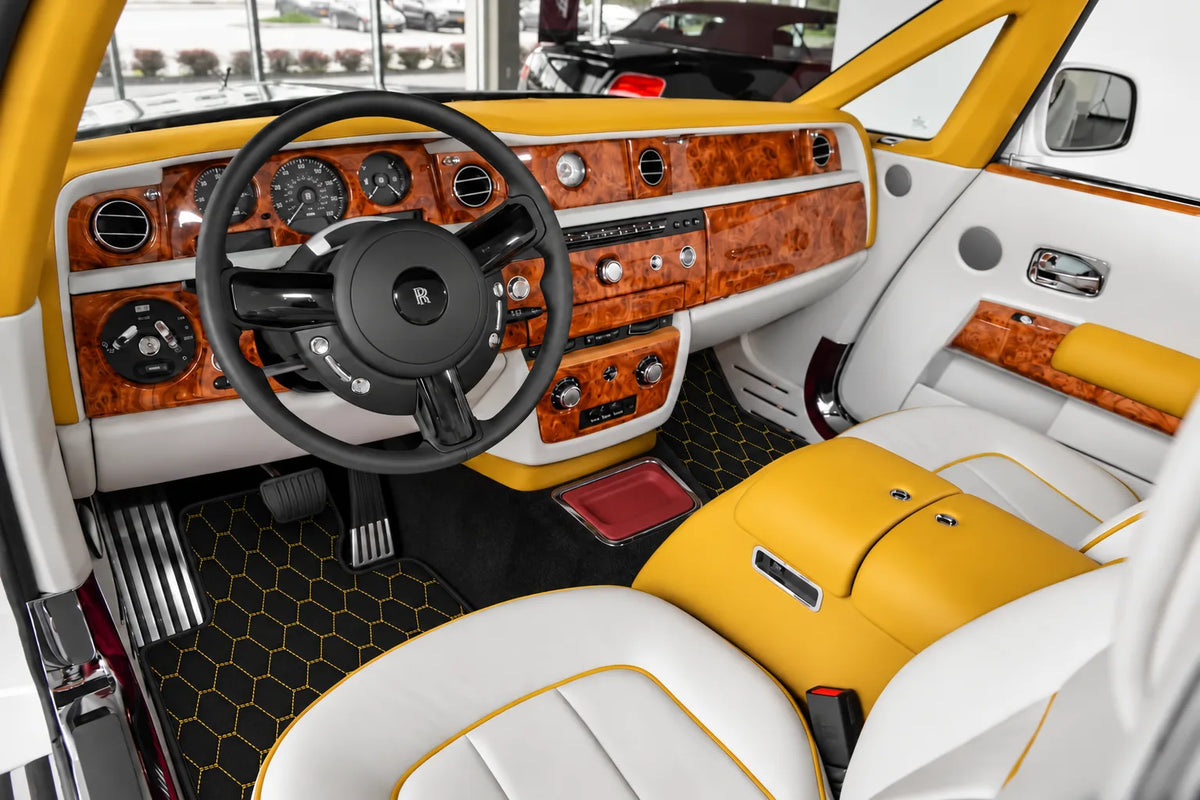 Customizable Leather Floor Mats with Vertical Hex Pattern for Rolls Royce Phantom Drophead Coupe (2007-2016) inside the vehicle