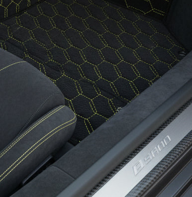 Customizable Leather Floor Mats with Interlaced Hex Pattern for Lamborghini Centenario (2016-2017)