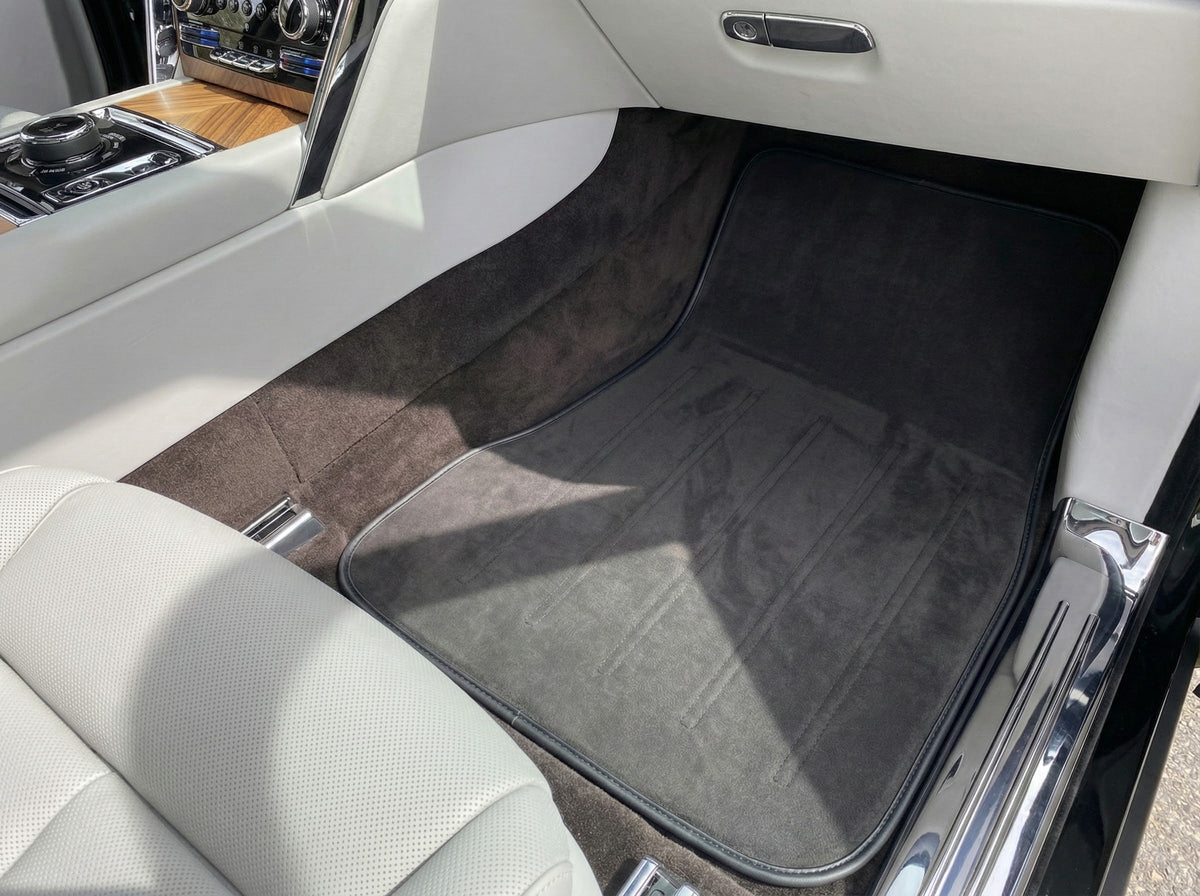 Alcantara Floor Mats For Rolls Royce Black Badge Cullinan