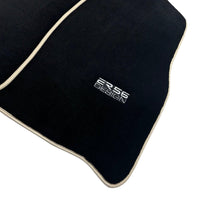 Floor Mats for Toyota Land Cruiser 95 (1997-2004) ER56 Design - AutoWin