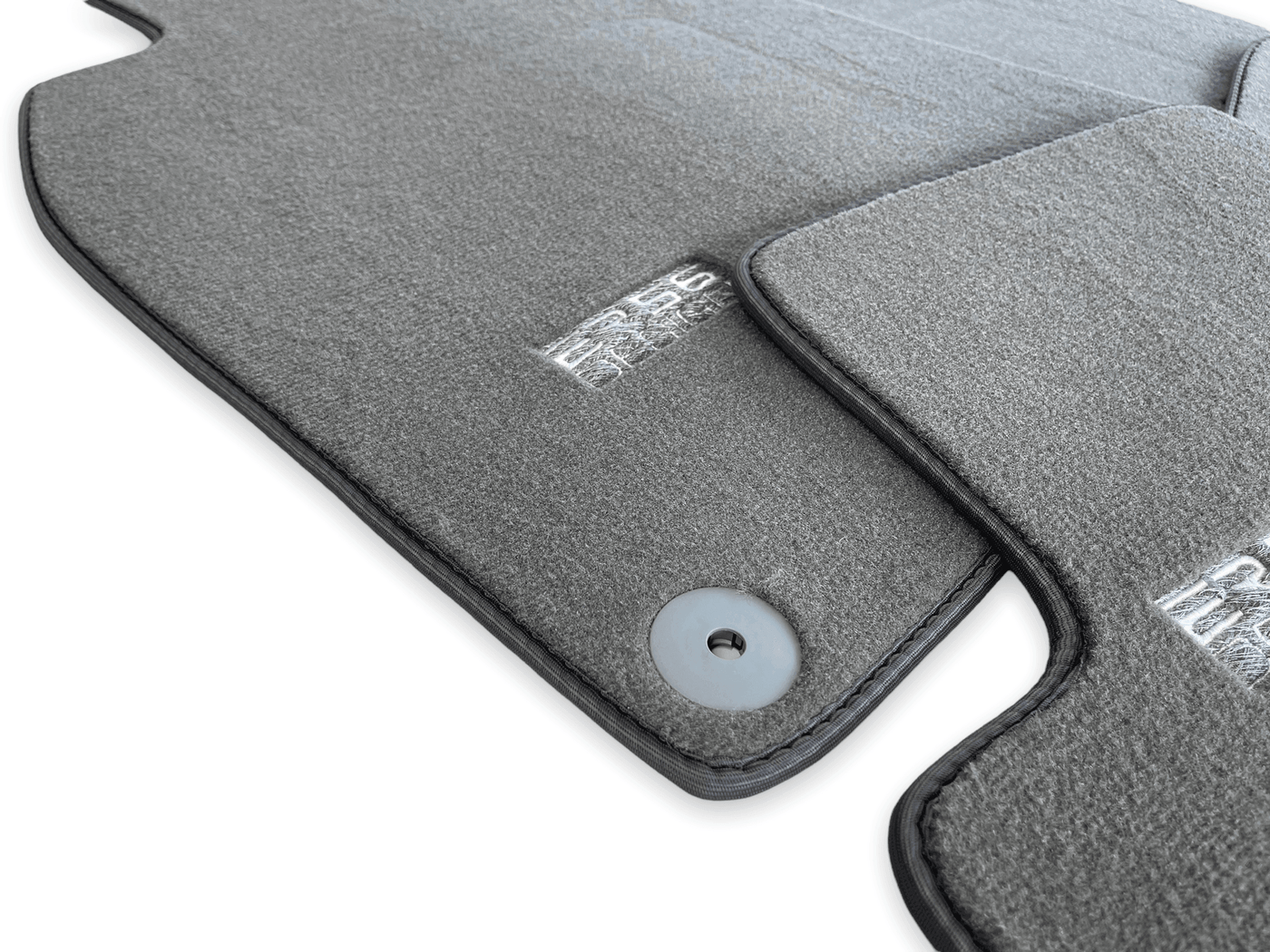 Gray Floor Mats for Porsche Panamera (2017-2023) | ER56 Design - AutoWin