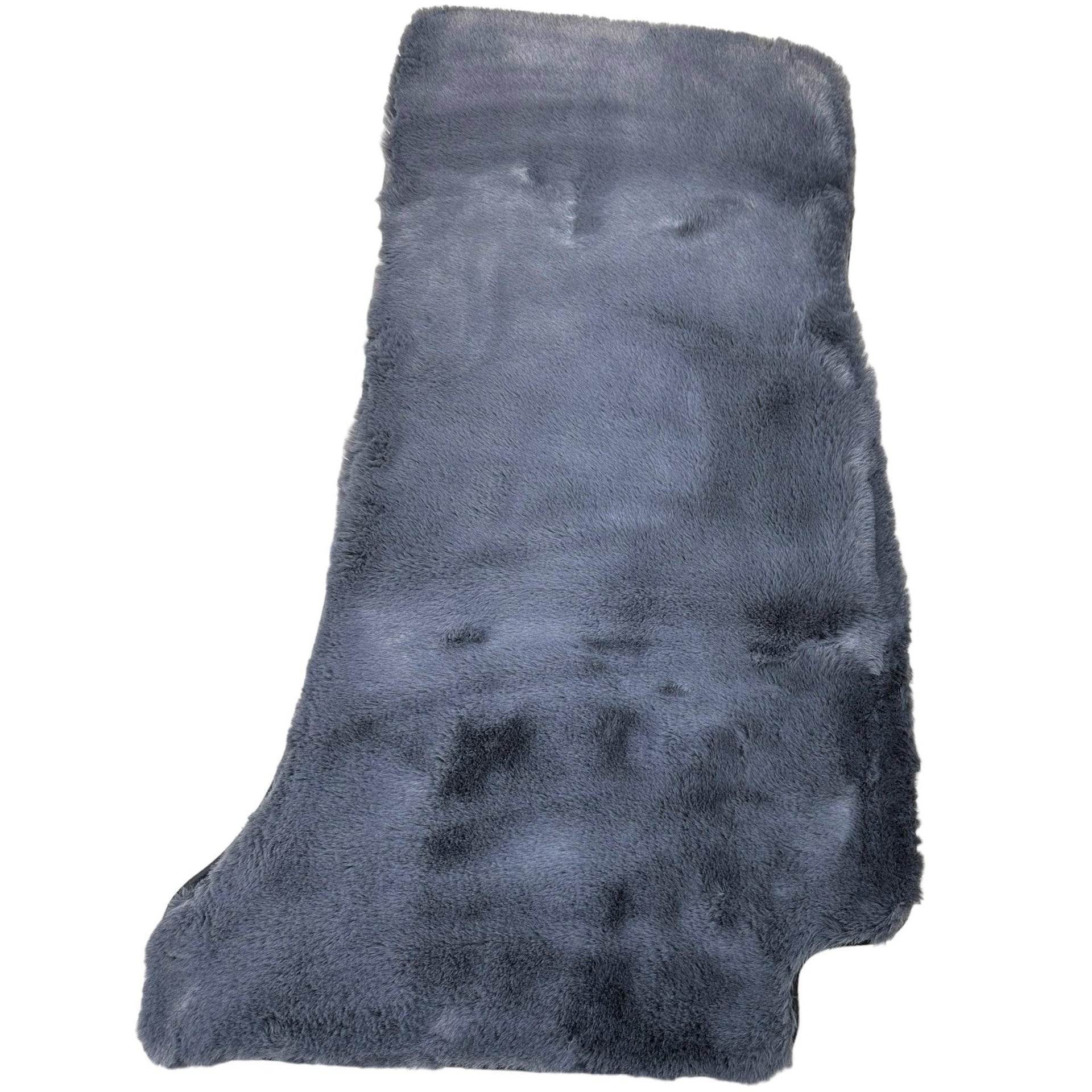 Gray Sheepskin Floor Mats for Mercedes Benz GLC-Class X254 SUV 300e 4Matic (2023-2024) | ER56 Design - AutoWin