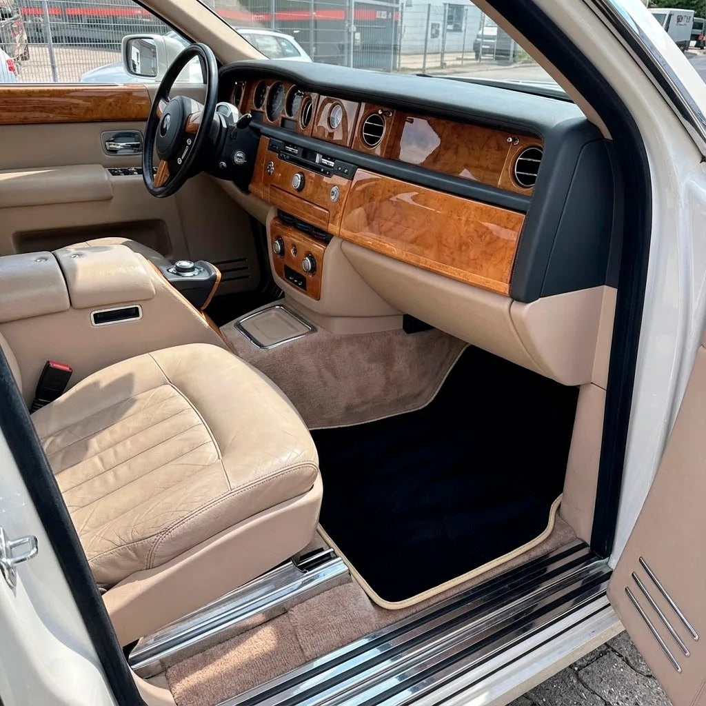 Interior look of floor mats for Rolls Royce Phantom VIII (2017-2024)