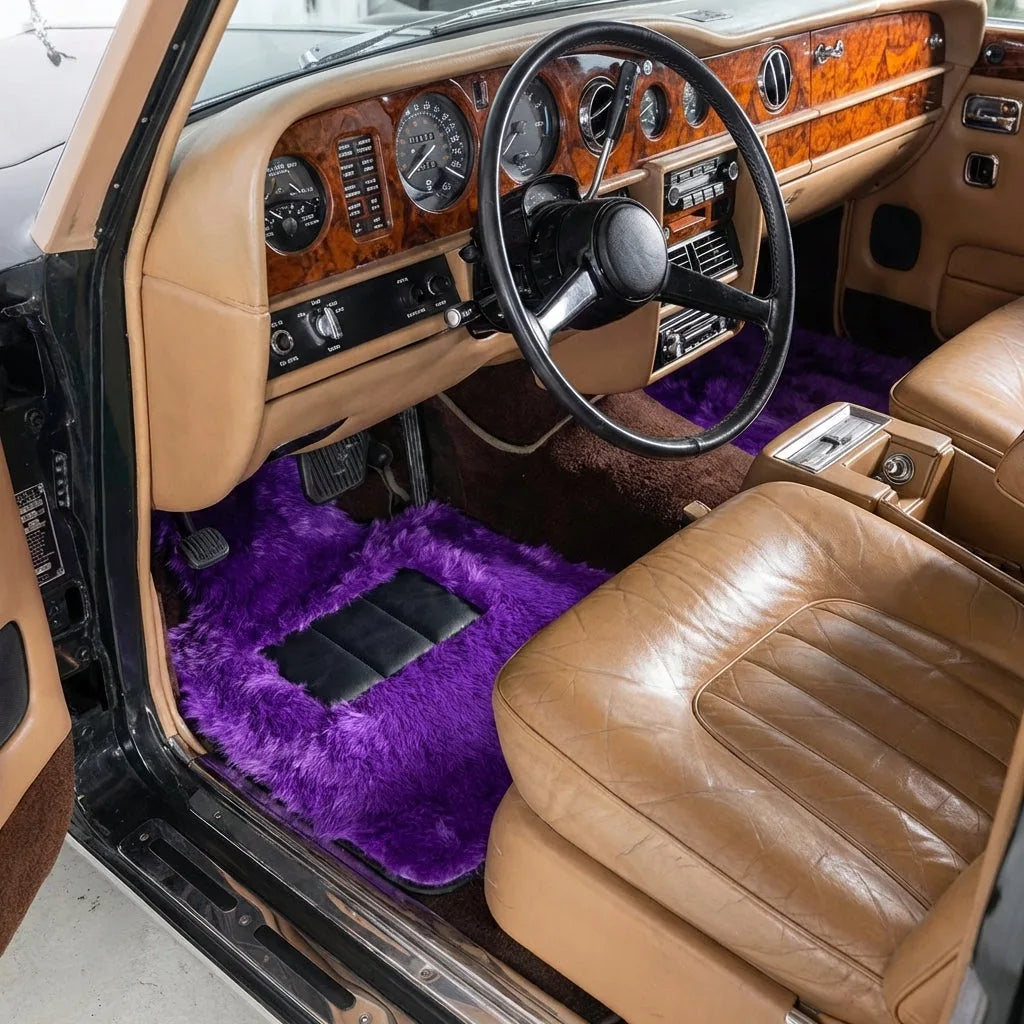 Interior look of floor mats for Rolls-Royce Wraith (2013-2023)