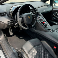 Tappetini per auto in fibra di carbonio personalizzabili per Lamborghini Aventador