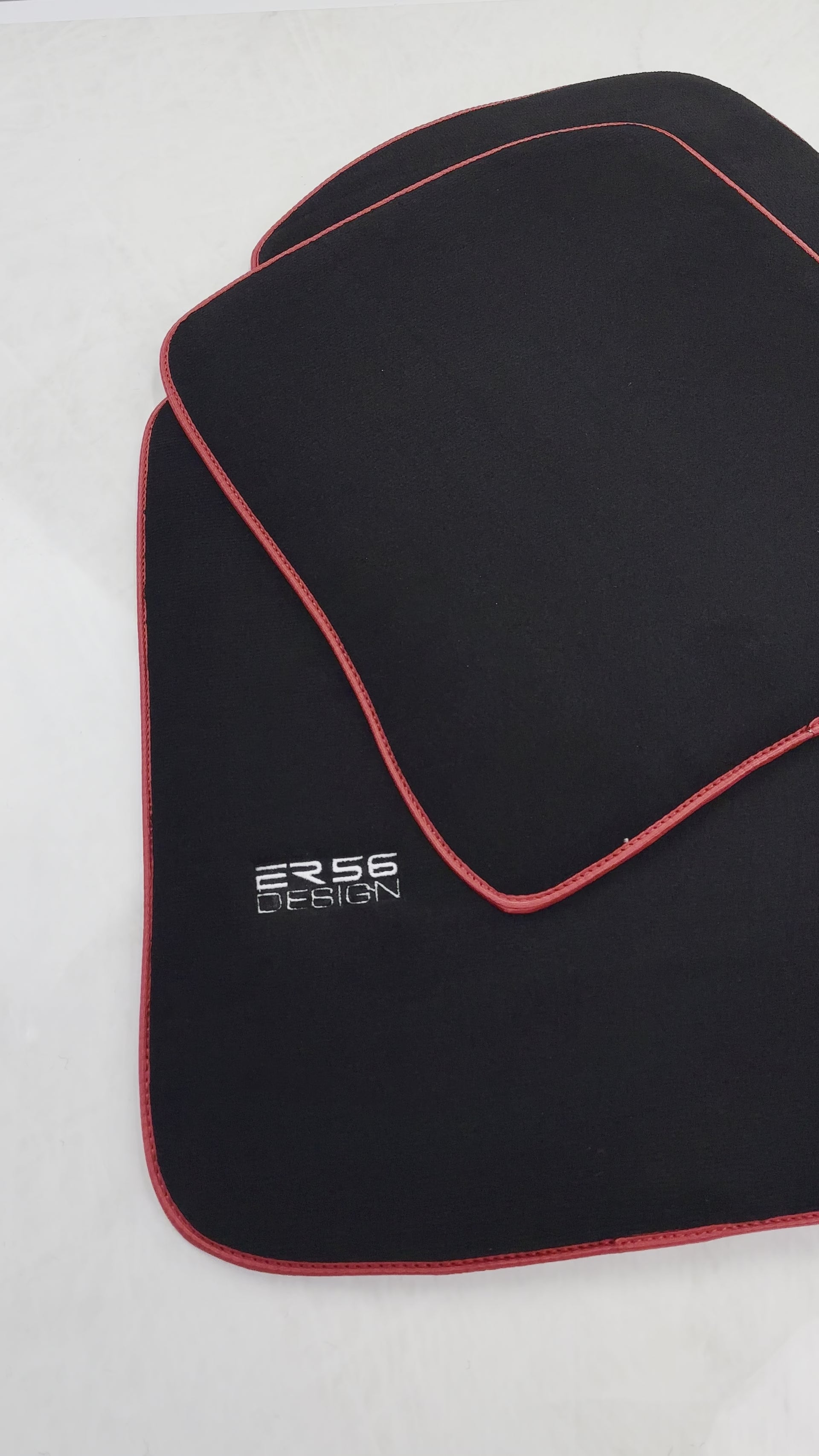 Alfombrillas negras para Toyota Corolla E11 (1997-2001) Diseño ER56 - ER56 Design