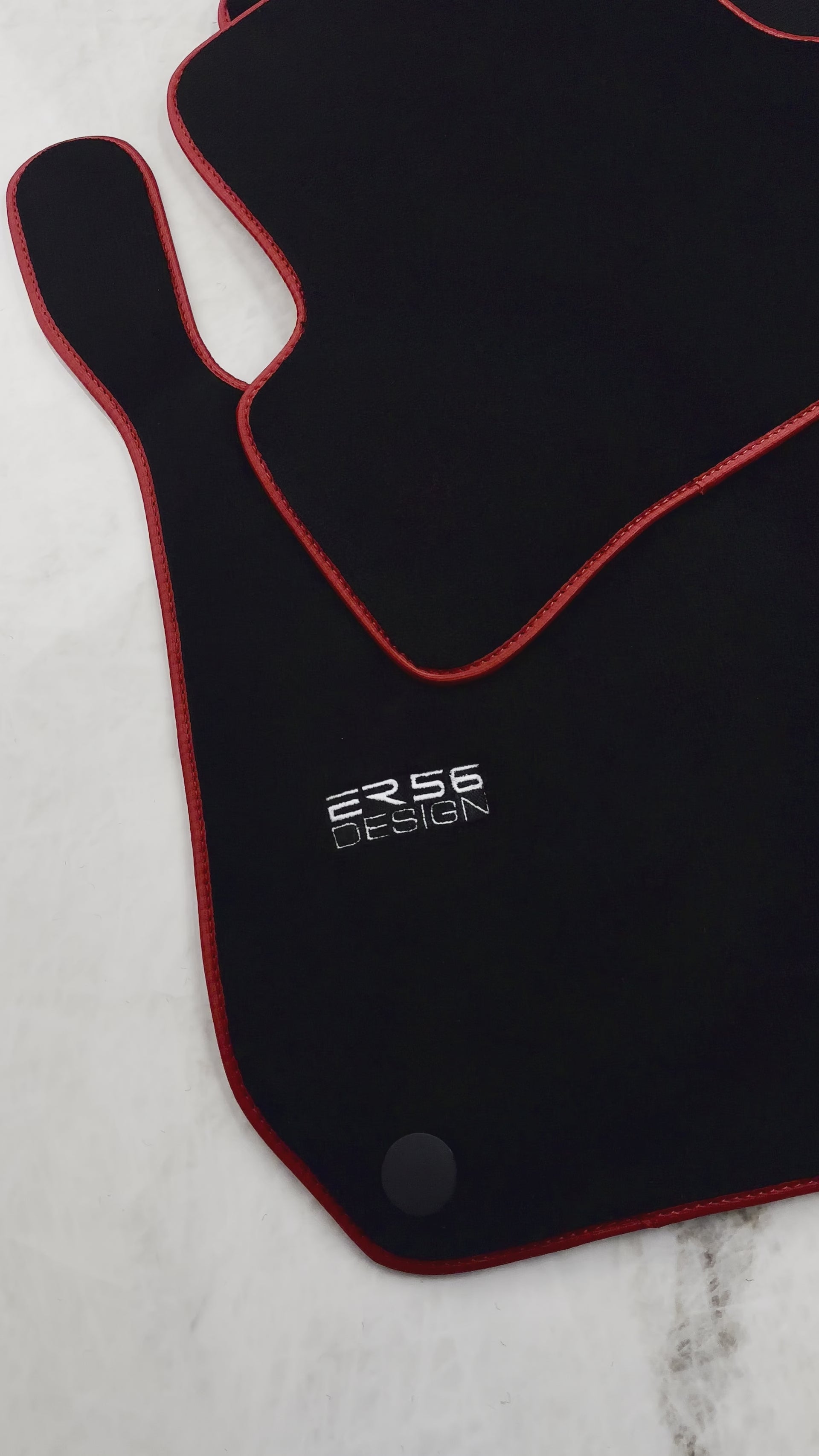 Tapis de voiture noirs pour Mercedes-Benz Classe C W204 Coupé 2012-2015 Design ER56 avec bord rouge - ER56 Design