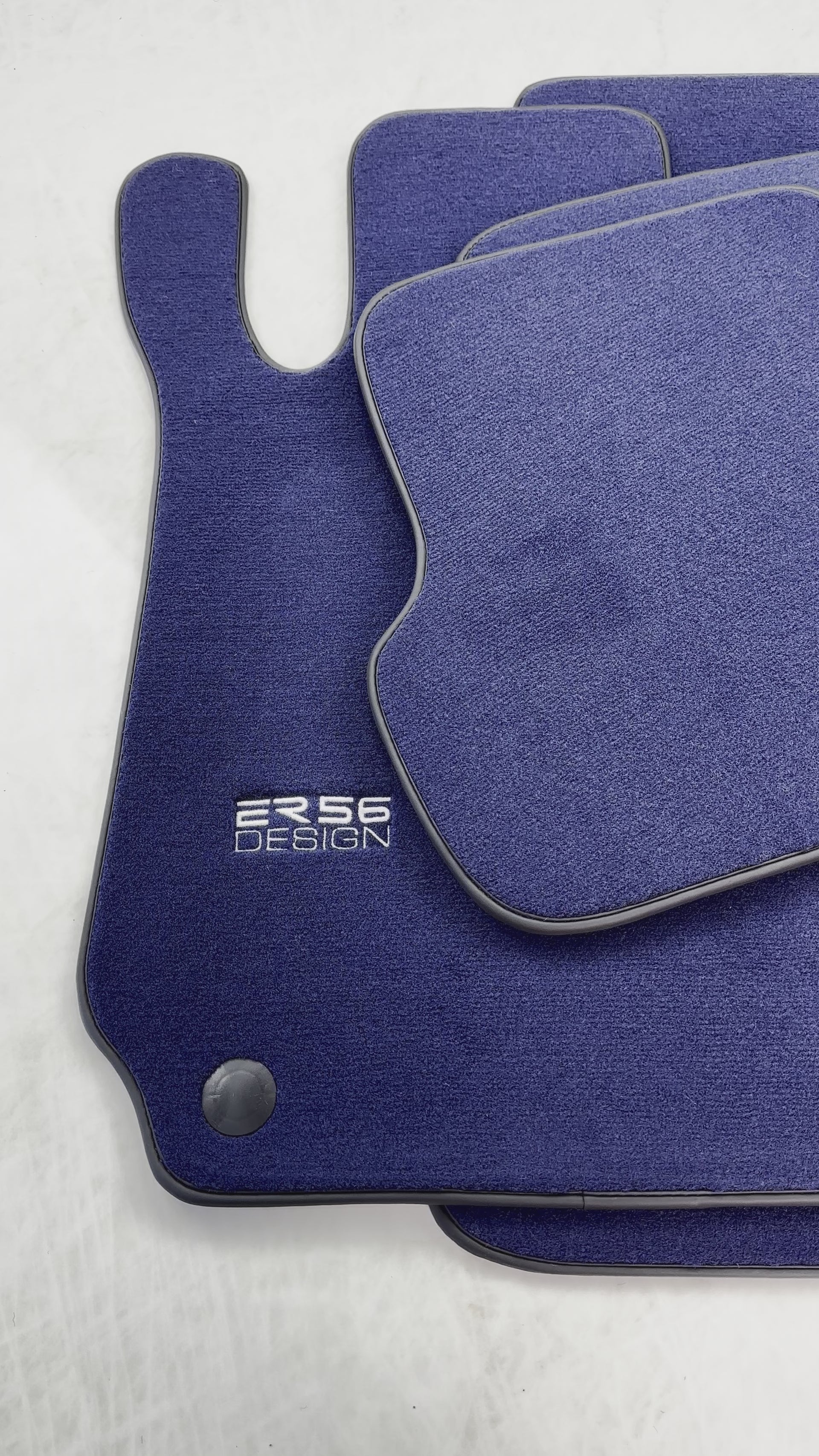 Tapis de voiture bleu foncé pour Mercedes-Benz C-Class W204 (2007-2014) - AutoWin