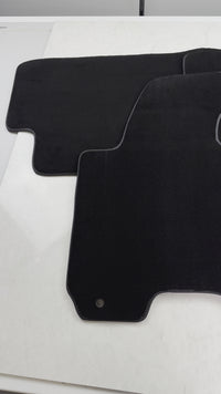 Tapis de voiture noirs pour Kia Sportage (2004-2010)