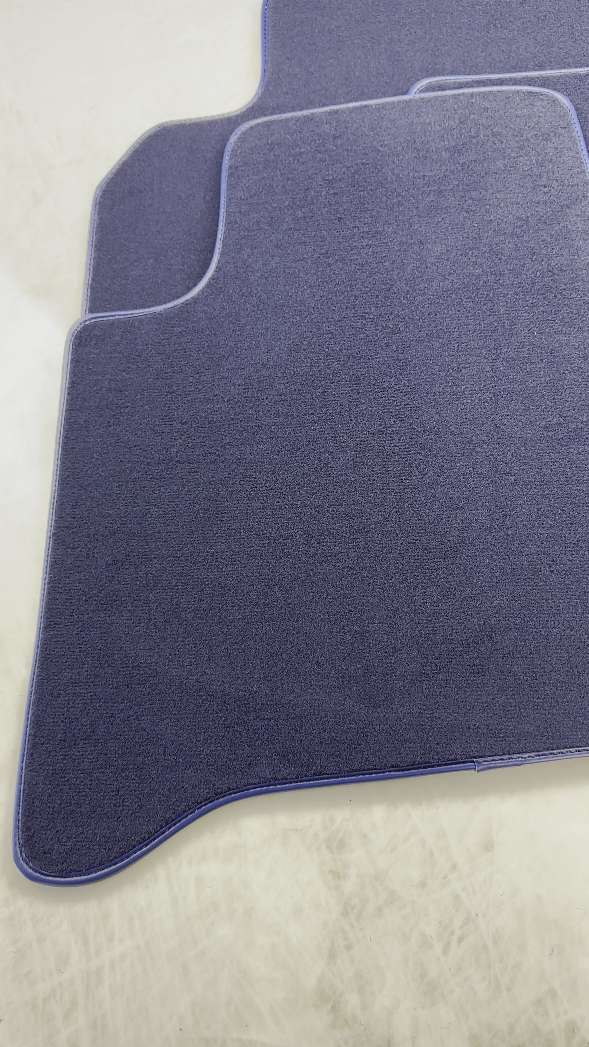 Alfombrillas de coche azul oscuro para Honda City (2009-2013) - AutoWin