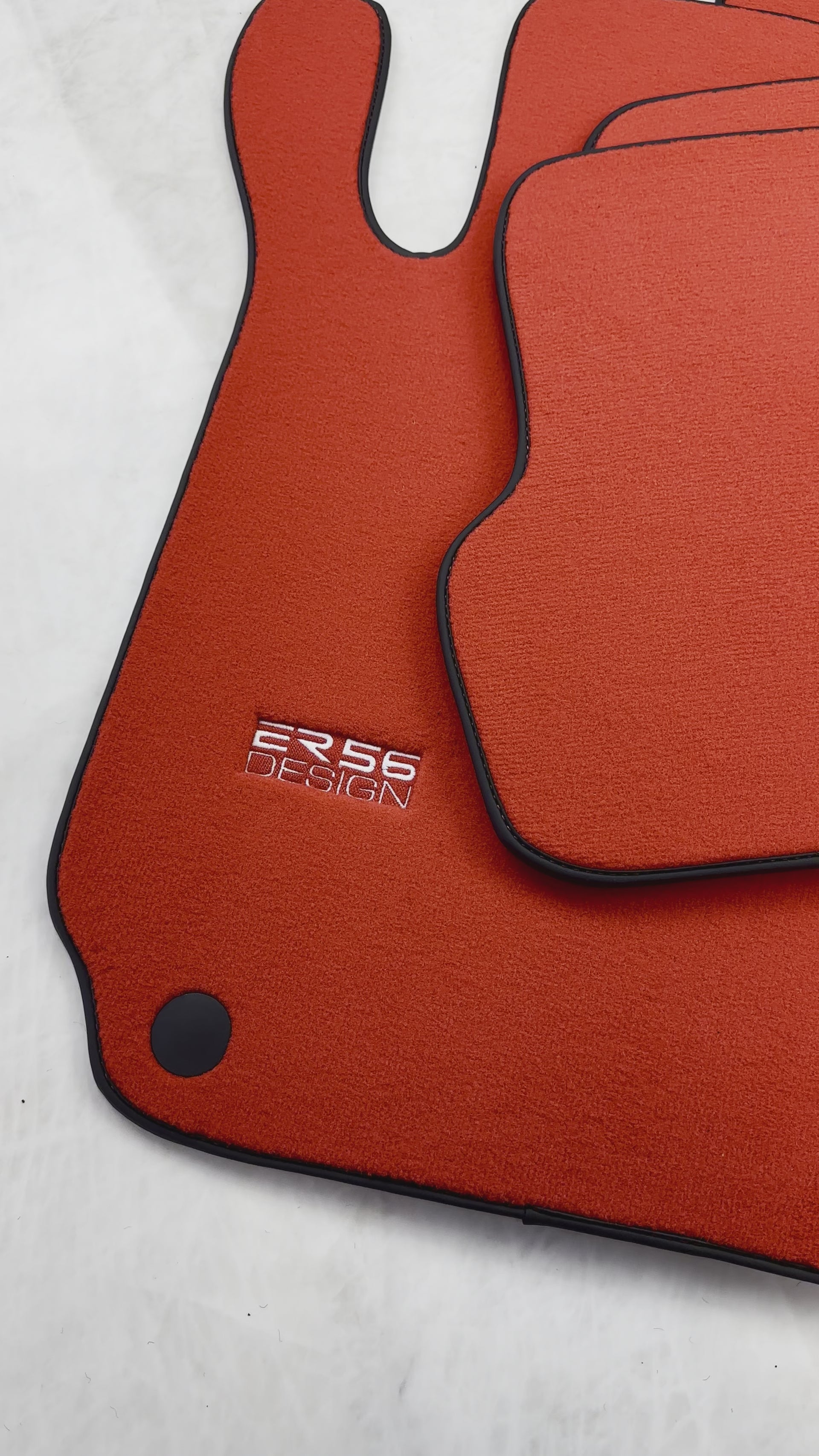 Red Floor Mats For Mercedes-Benz C-Class W204 (2007-2014) - AutoWin