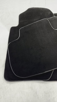 Tapis de voiture noirs pour Kia Sportage (1994-2002)