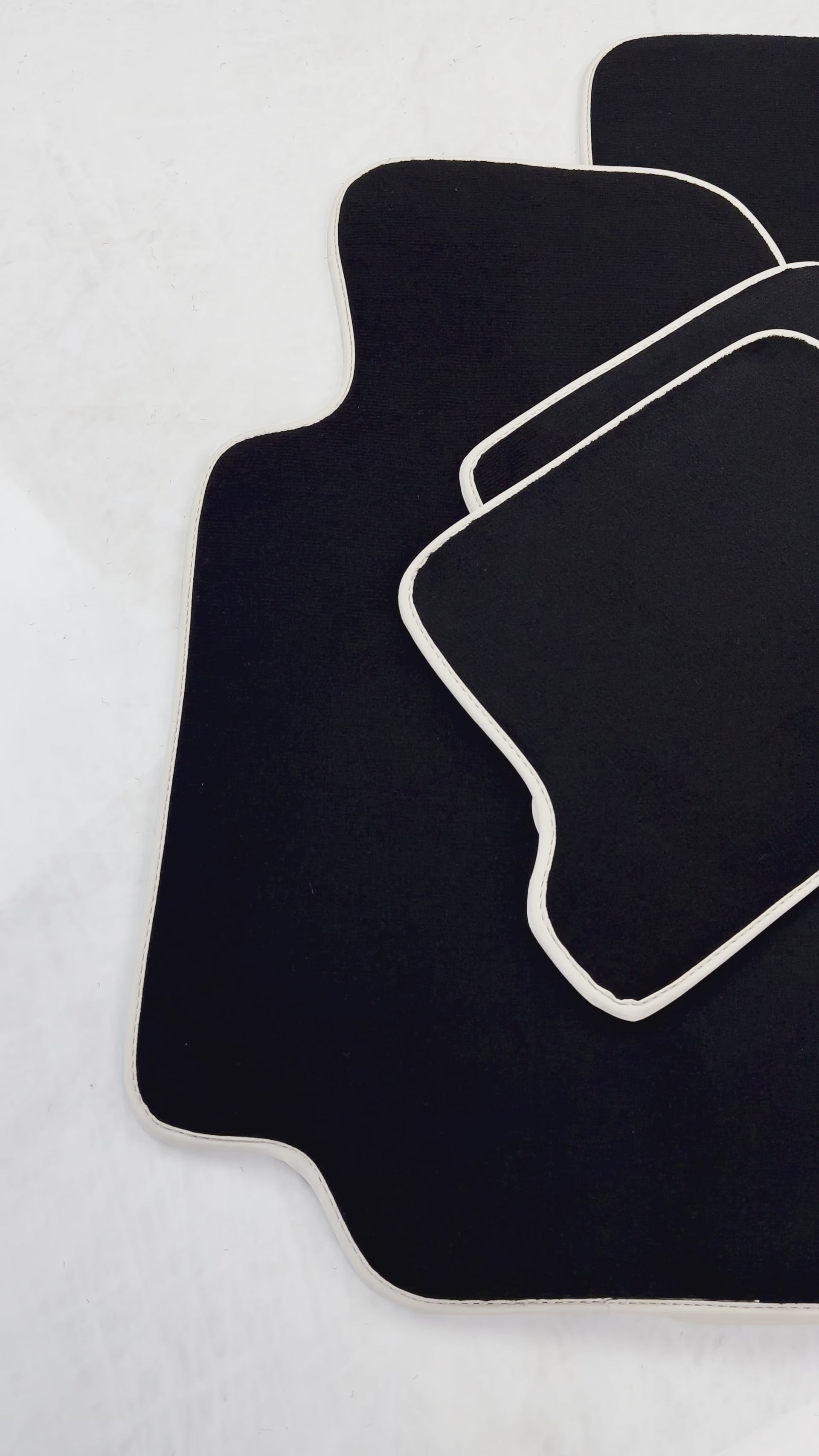 Tapis de voiture noir pour BMW 8 Series E31 Coupé 2 portes (1989-1999) - AutoWin