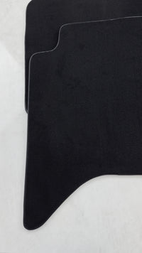 Tappetini neri per auto Toyota Hilux (2005-2015)