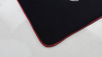 Mats de coche negros con ribete rojo para Pontiac FireBird (1993-2002) Trans Am