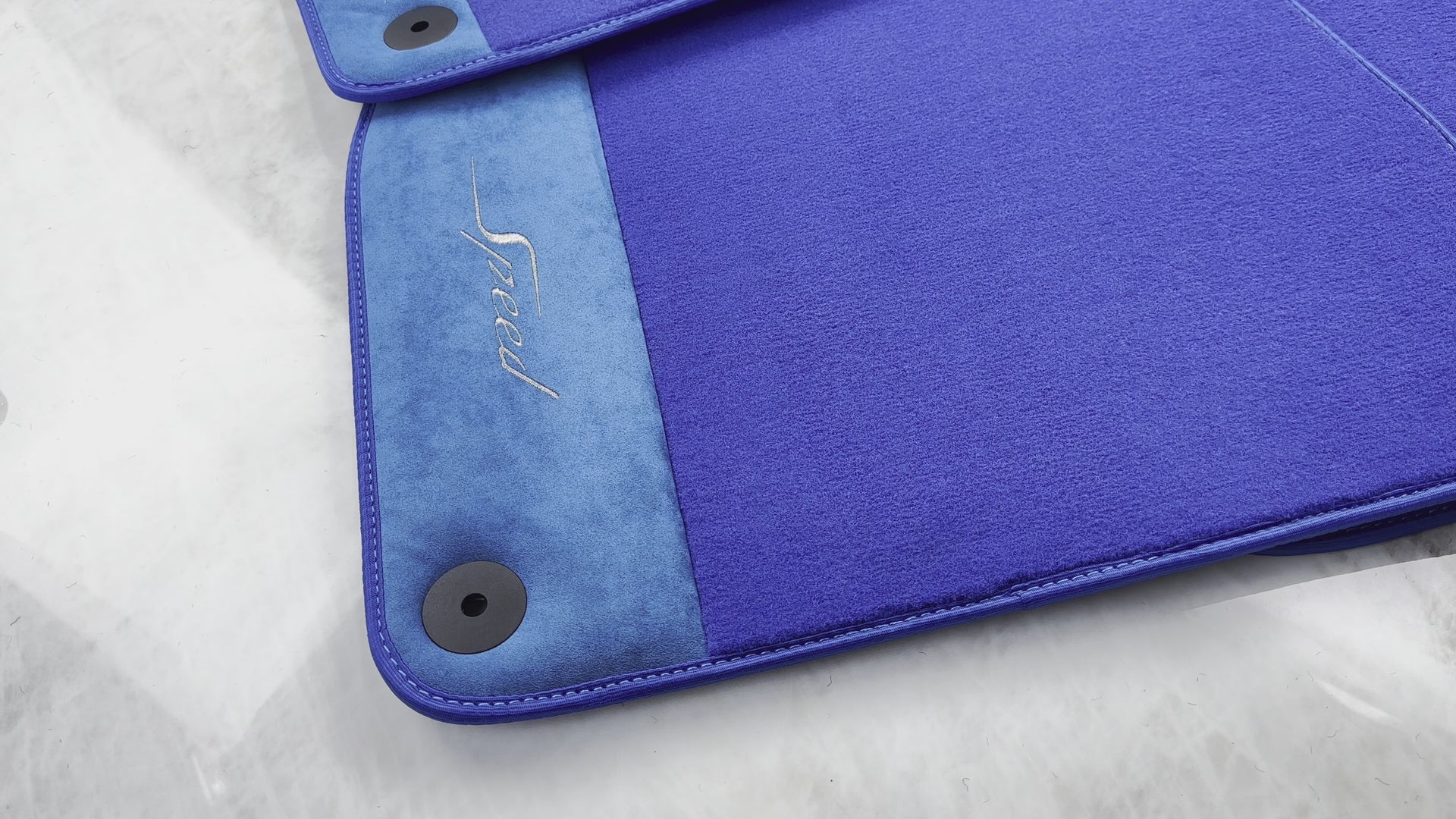 Alfombrillas azules para coche Bentley Bentayga (2015-2023) con cuero Alcantara - AutoWin