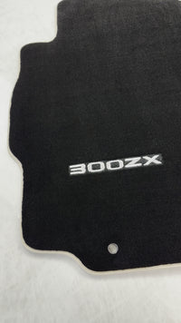 Schwarze Fußmatten für Nissan 300ZX (1990-2000) mit beiger Umrandung
