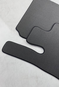 Grey Floor Mats For Mercedes-Benz SL R231 (2012–2020) ER56 Design