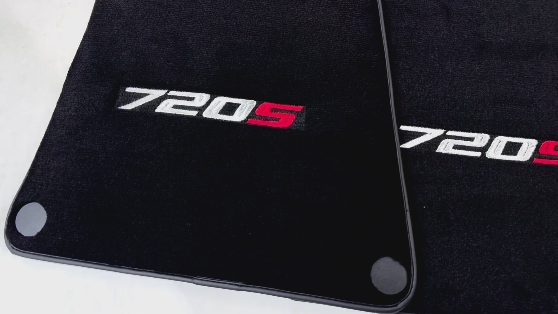 Tappetini Auto Neri per McLaren 720S Set di Tappeti su Misura AutoWin - AutoWin