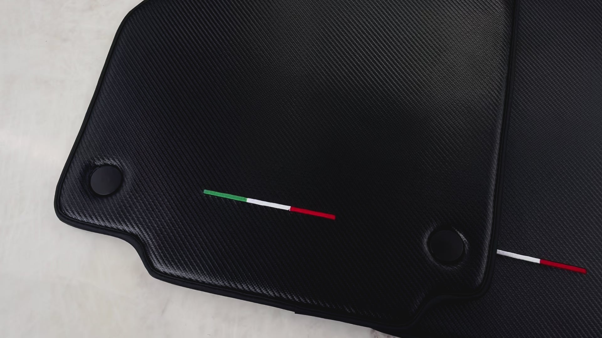 Tappetini per Ferrari 458 Spider 2012-2015 in pelle di fibra di carbonio - Edizione italiana Autowin - AutoWin