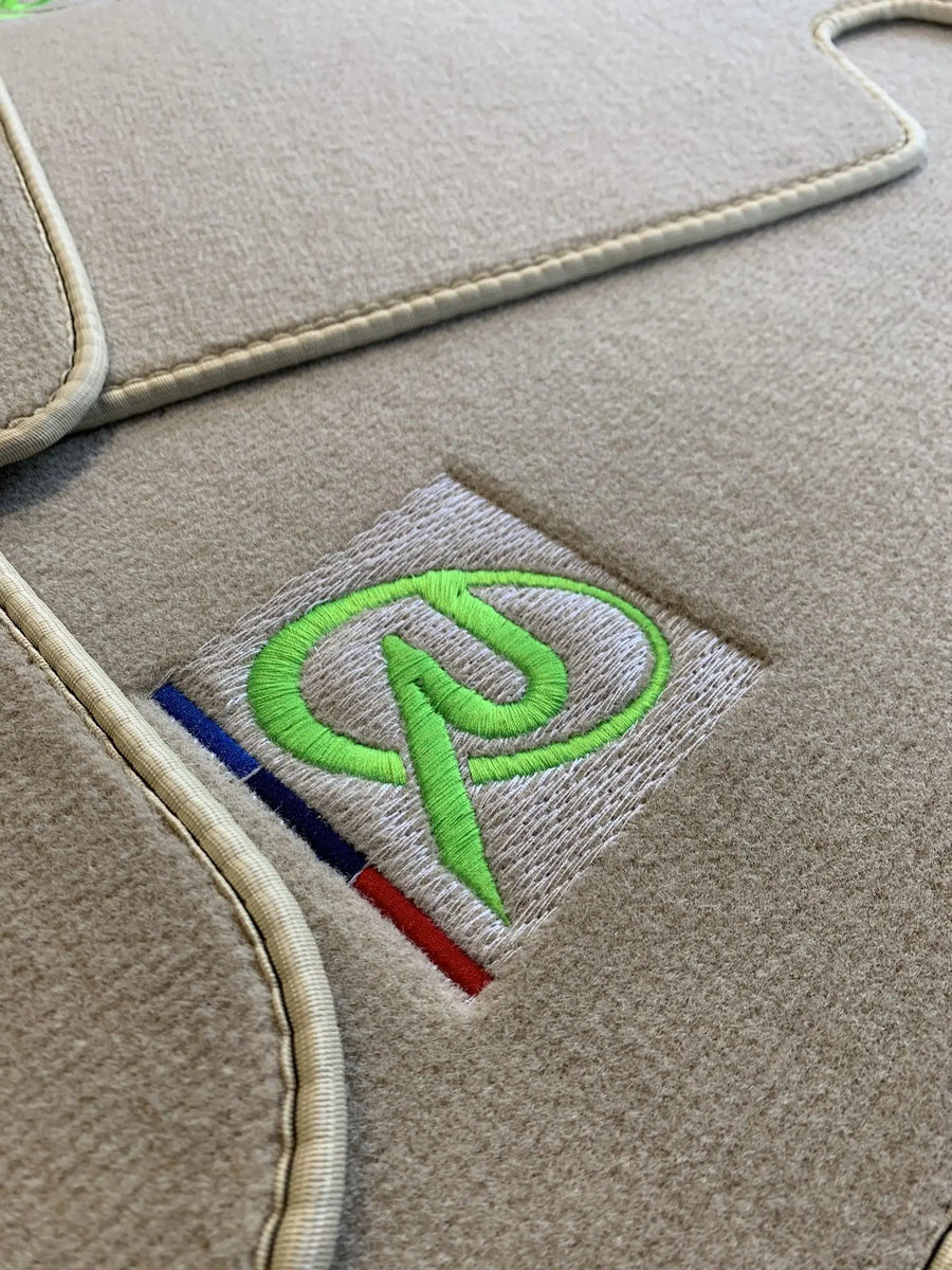 Beige Floor Mats For BMW 8 Series G14 ROVBUT Brand Tailored Set Perfect Fit Green SNIP Collection - AutoWin