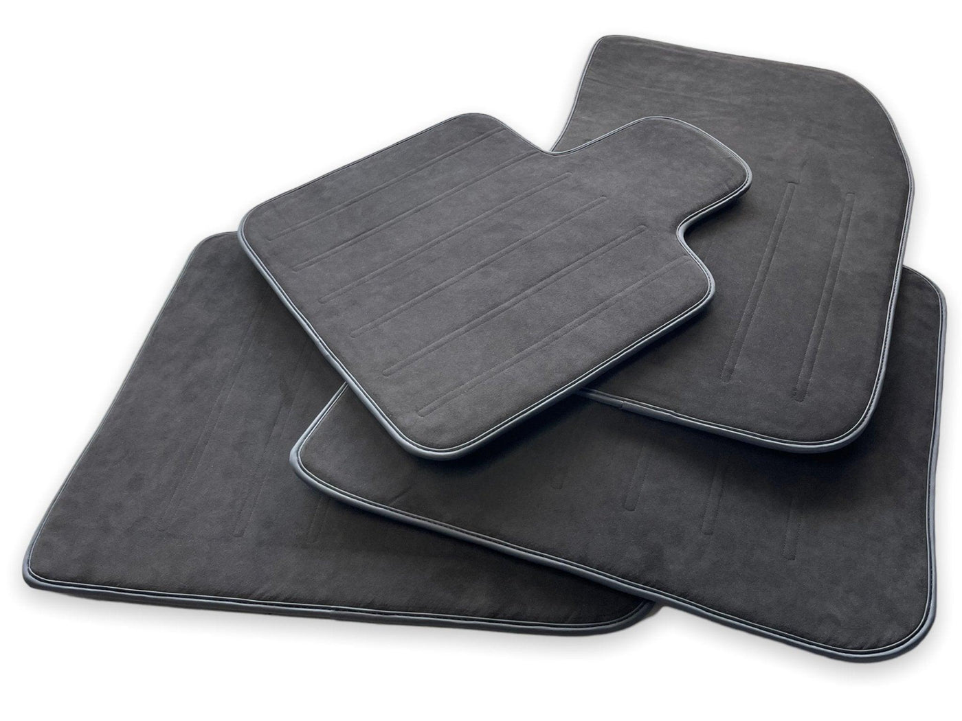 Alcantara Floor Mats For Rolls Royce Black Badge Cullinan - AutoWin