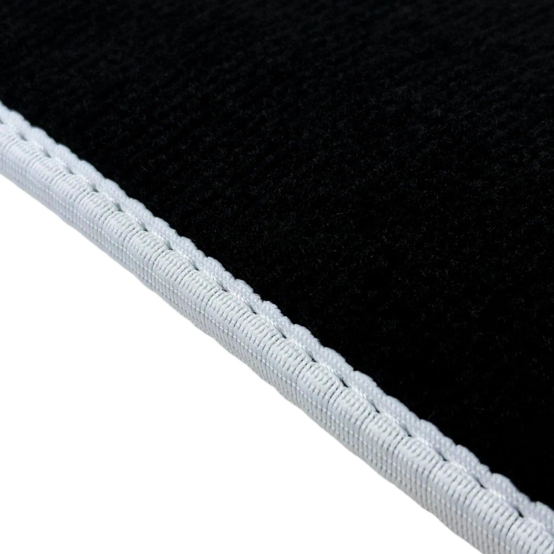 Black Floor Mats For BMW 1 Series F20 | White Trim - AutoWin