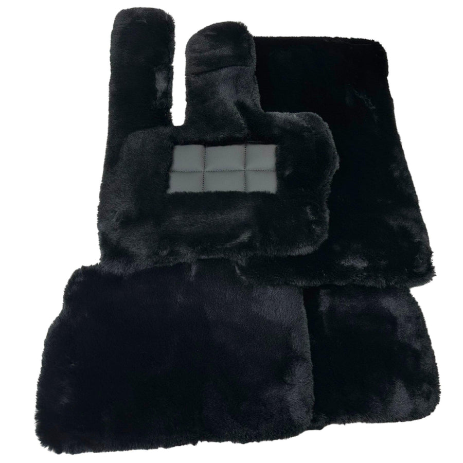 Black Sheepskin Floor Mats For Mercedes Benz S-Class W221 (2005-2013) Long Wheelbase | ER56 Design - AutoWin