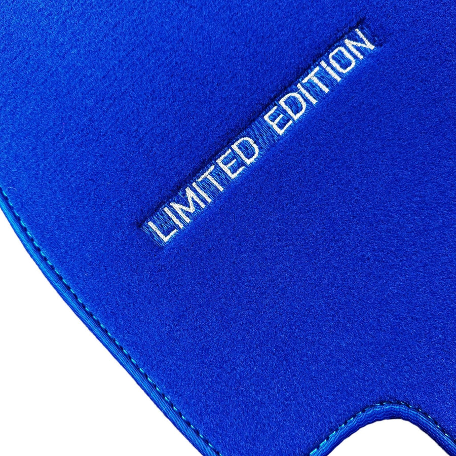 Blue Floor Mats For Mercedes Benz S-Class C126 Coupe (1981-1991) | Limited Edition - AutoWin
