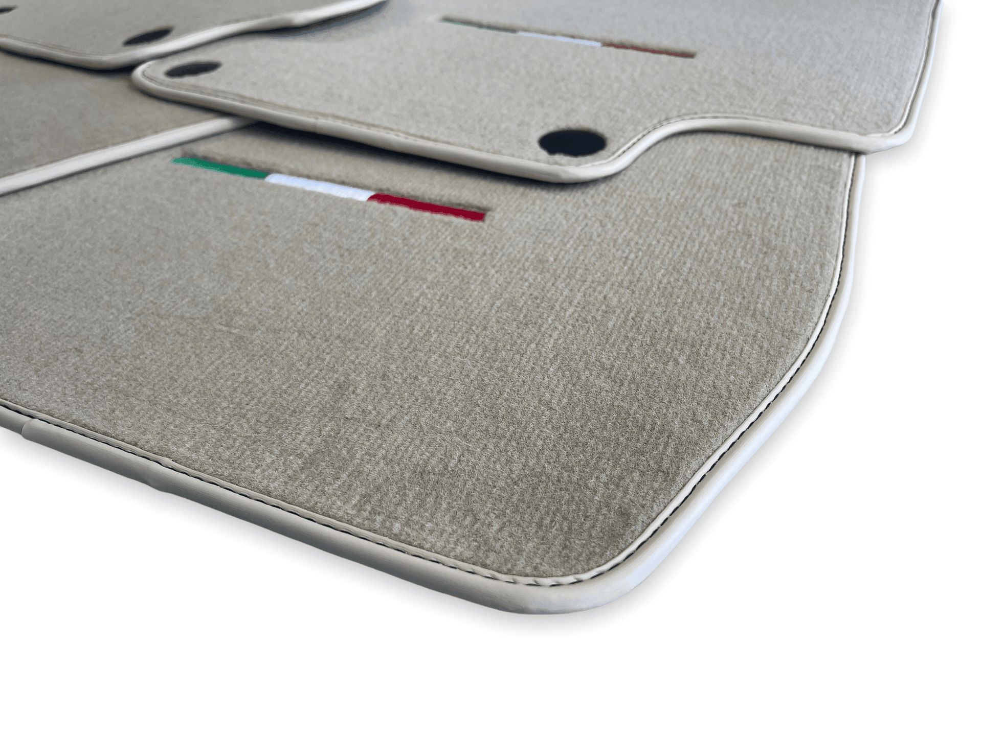 Floor Mats For Maserati GranTurismo (2007-2019) Beige IT Edition - AutoWin