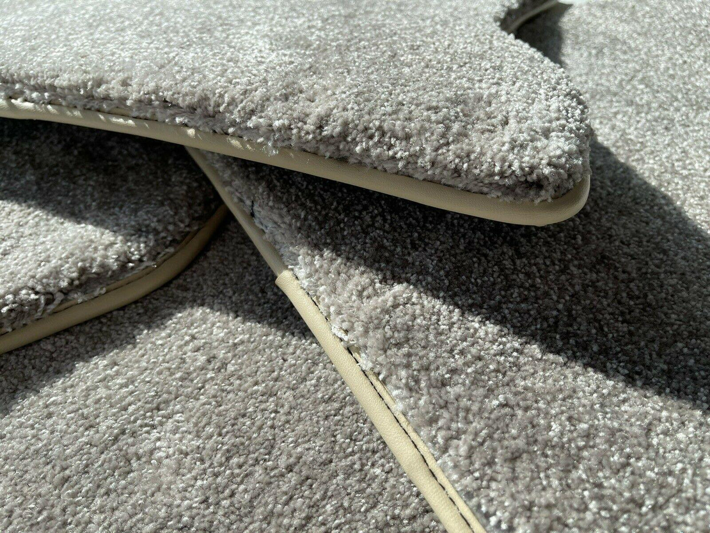 Floor Mats For Rolls Royce Phantom Drophead Coupe 2007–2016 Beige Rovbut - AutoWin