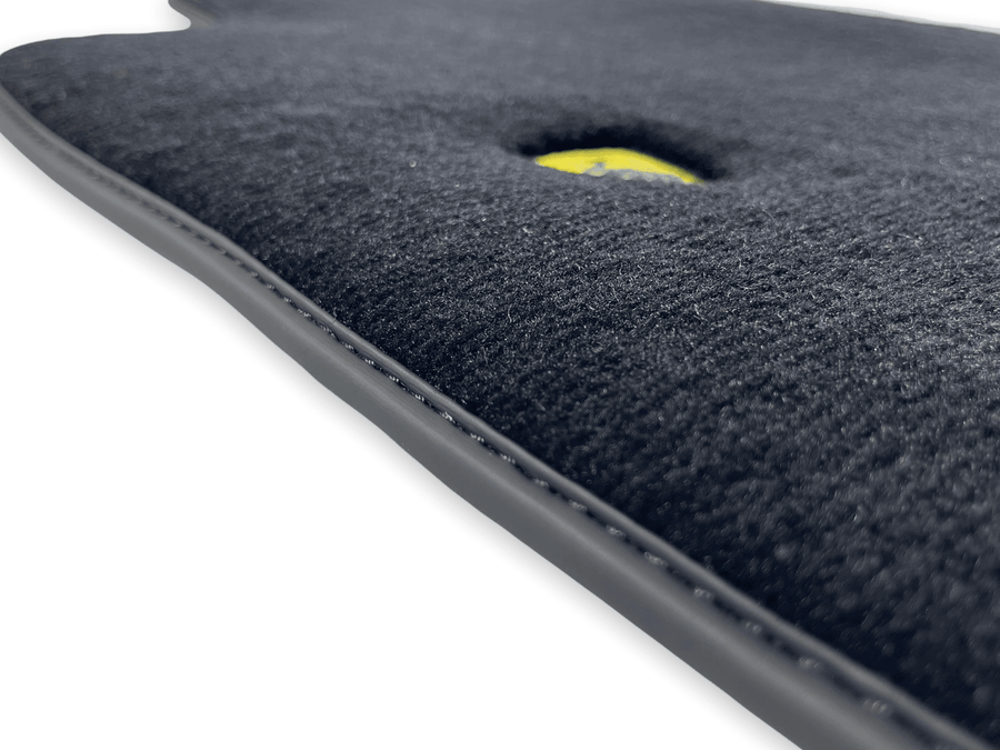 Floor Mats For Volvo 850 (1992-1997) - AutoWin