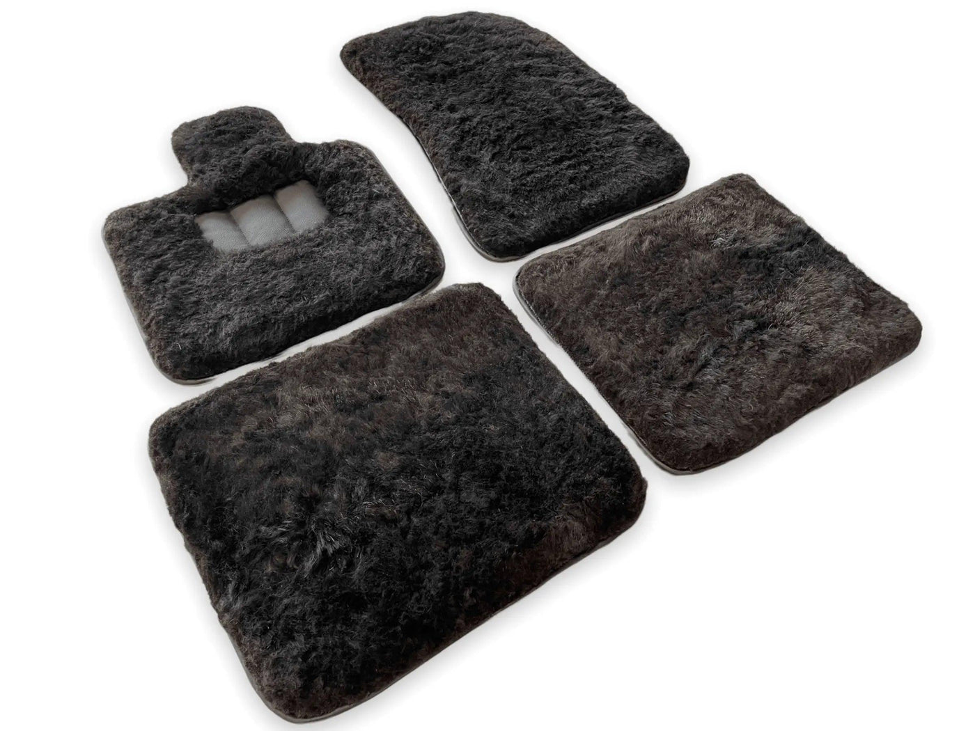 Genuine Sheepskin Floor Mats Bentley Flying Spur (2013-2019) Er56 Design Brand - AutoWin