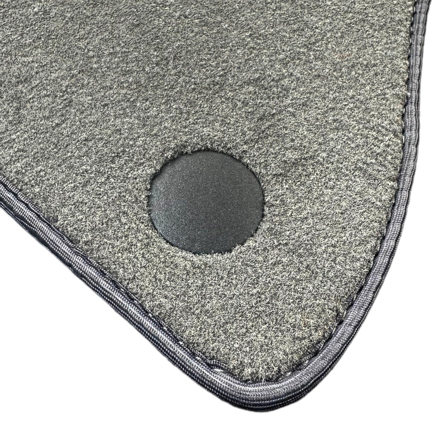 Gray Floor Mats For Mercedes Benz C-Class W202 Sedan (1993-2000) | Limited Edition - AutoWin