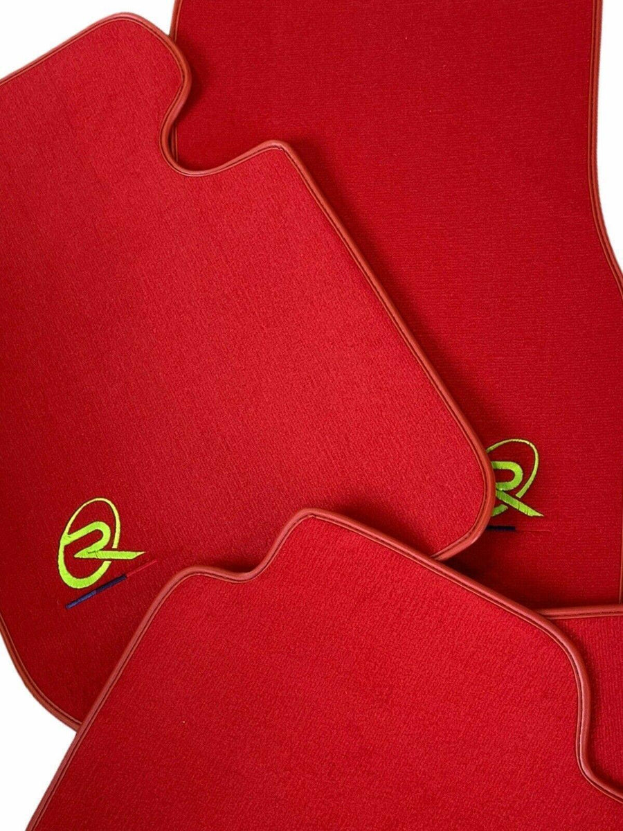 Red Floor Mats For BMW 4 Series G22 Coupe ROVBUT Brand Tailored Set Perfect Fit Green SNIP Collection - AutoWin